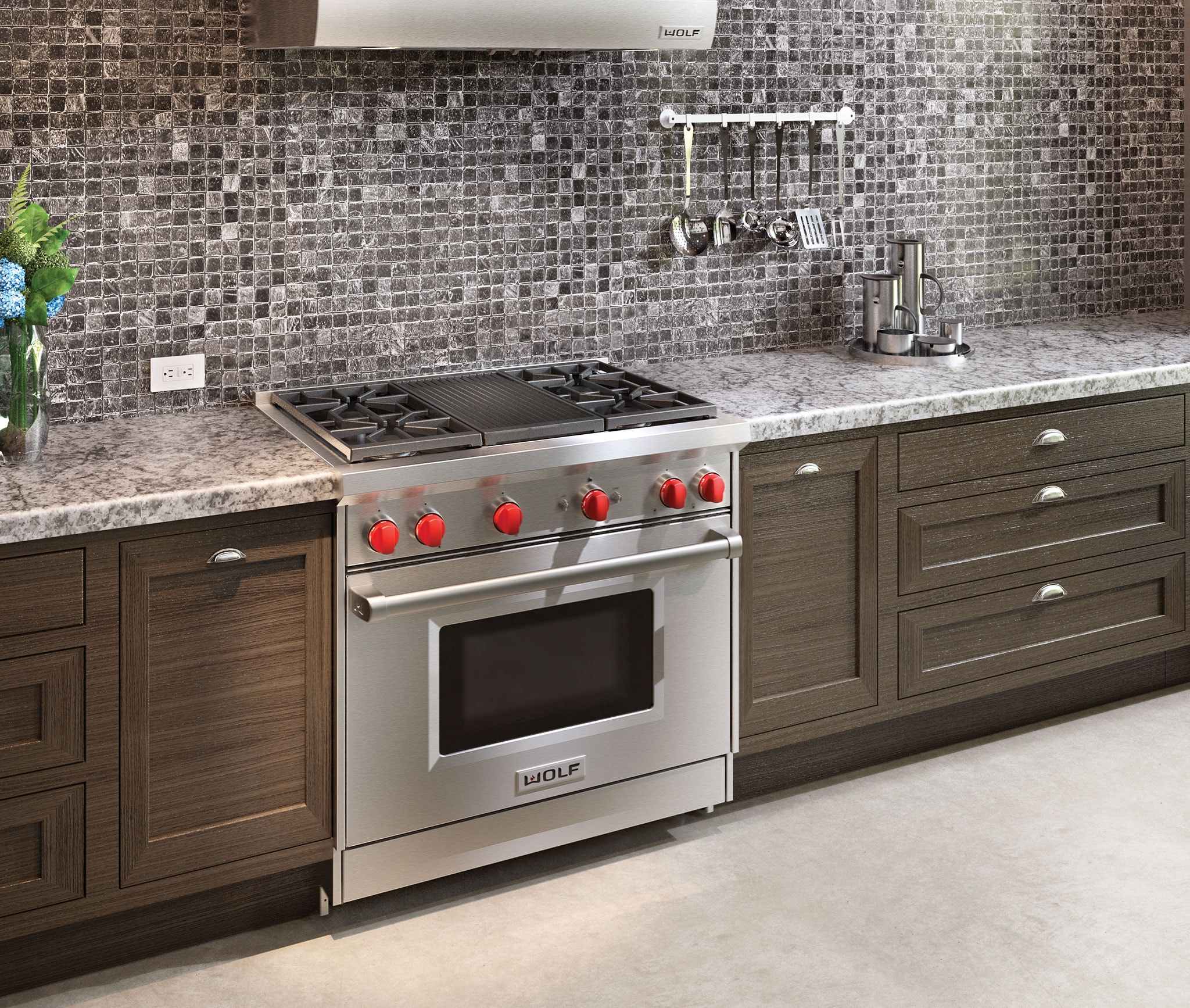 36" Gas Range 4 Burners and Infrared Charbroiler GR364C Wolf