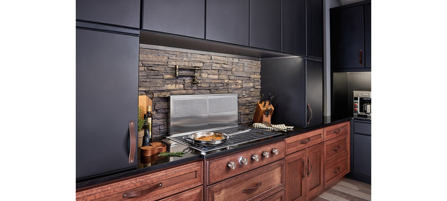 Downdraft Ventilation 36" Downdraft Vents Wolf Appliance