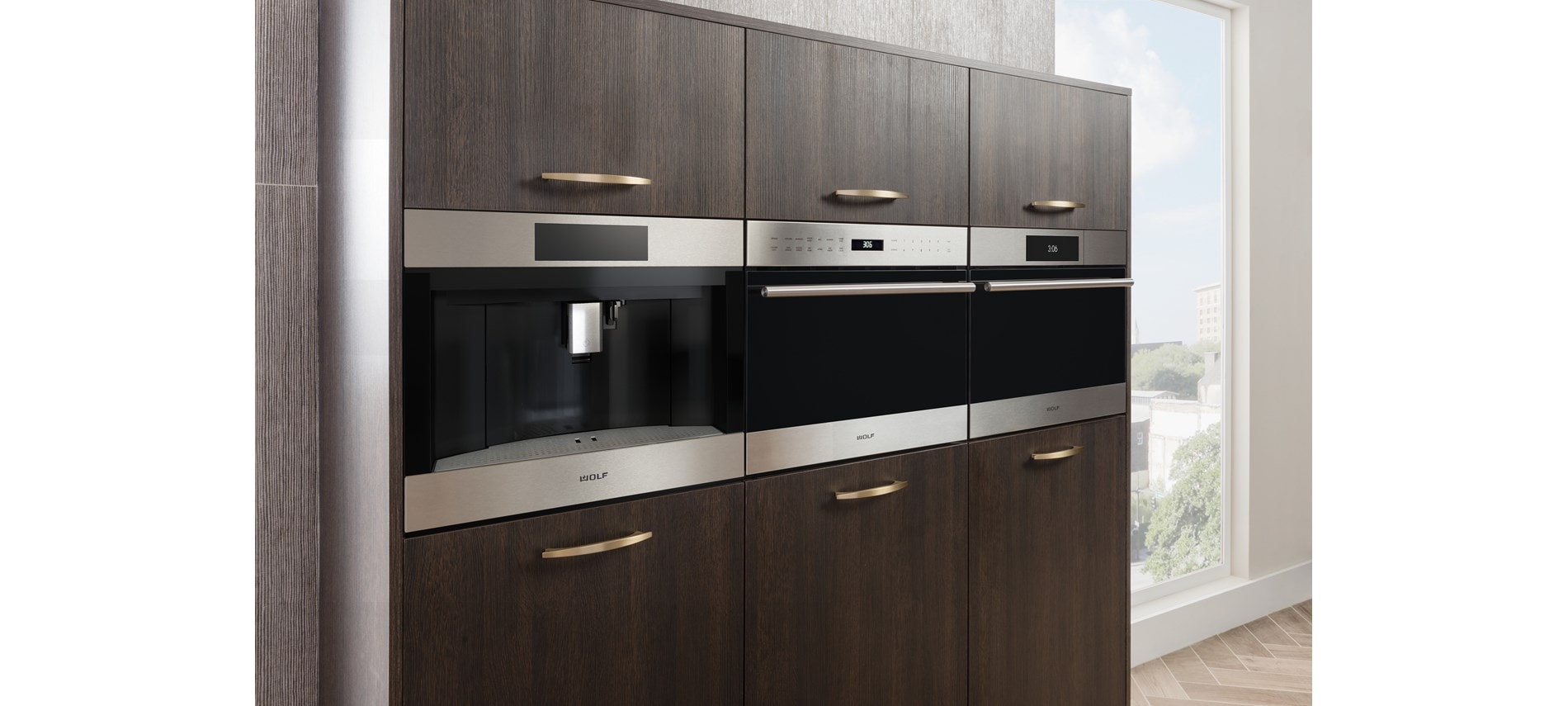 Wolf E Series 24 BuiltIn Microwave With 10 Power Levels Sensor Cooking