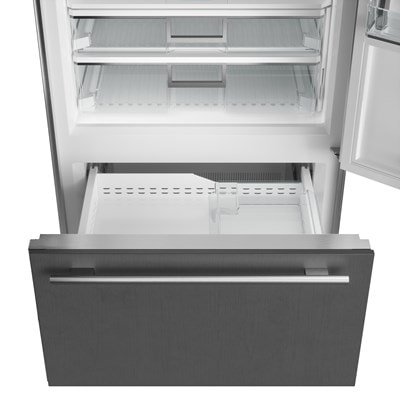  CL3650U freezer drawer open and empty