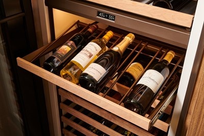 Wine display rack extended