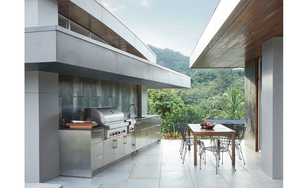 The Wolf 42" Outdoor Gas Grill (OG42) featues sculpted double-wall stainless steel for seamless strength and polish to any outdoor space.