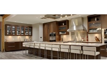 Richmond Showroom by Bradlee