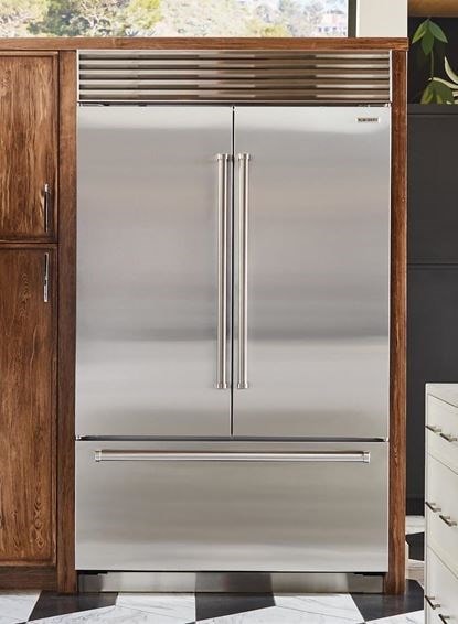 Sub-Zero Classic full size 36&quot; Over-and-Under Refrigerator/Freezer