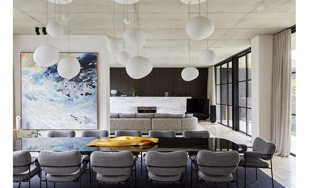 Kenley Court Residence by John Bornas