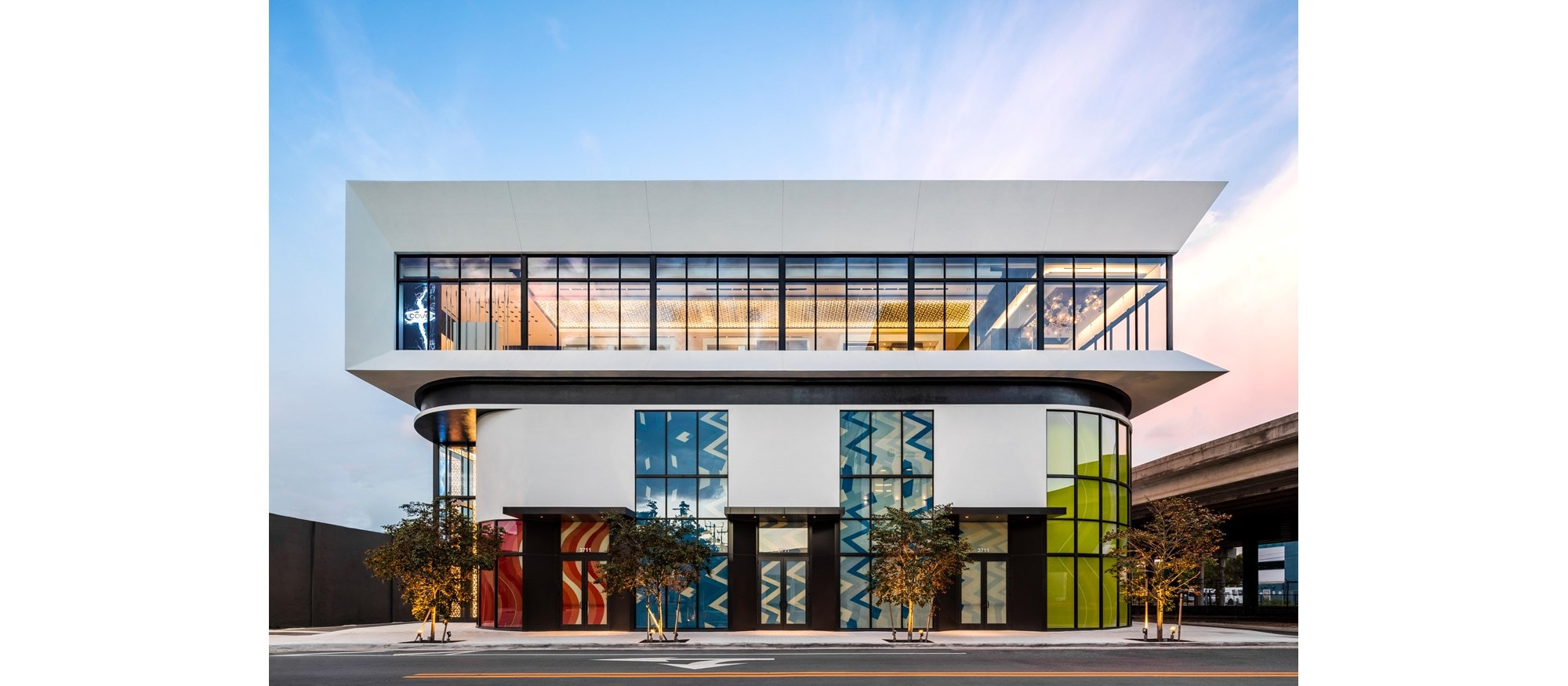 Experience the sights, sounds and smells of your next kitchen at the official Sub-Zero, Wolf and Cove Showroom in Miami, Florida