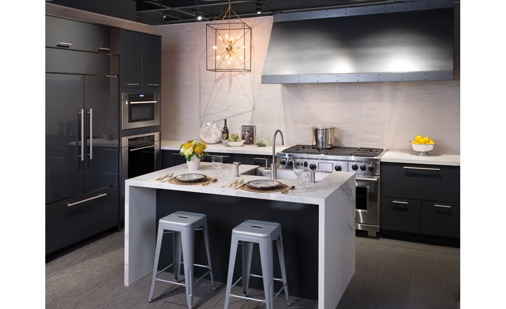 Find services for builders, kitchen designers, interior designers and architects at Sub-Zero, Wolf and Cove Showroom in Milford, Massachusetts