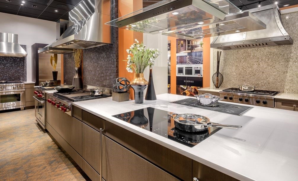 See the widest variety of Sub-Zero, Wolf and Cove products in live kitchen settings at our showroom in Charlotte, North Carolina