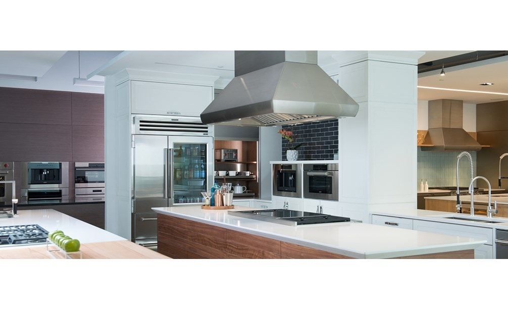 From inspiring kitchen vignettes to live demonstrations, create your dream kitchen at Sub-Zero, Wolf and Cove Showroom in Kansas City, Missouri