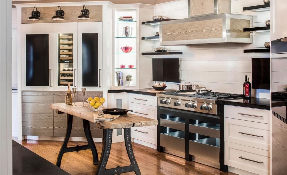 Explore a full range of luxury appliances in a variety of styles at the Sub-Zero, Wolf and Cove Showroom in South Norwalk, Connecticut