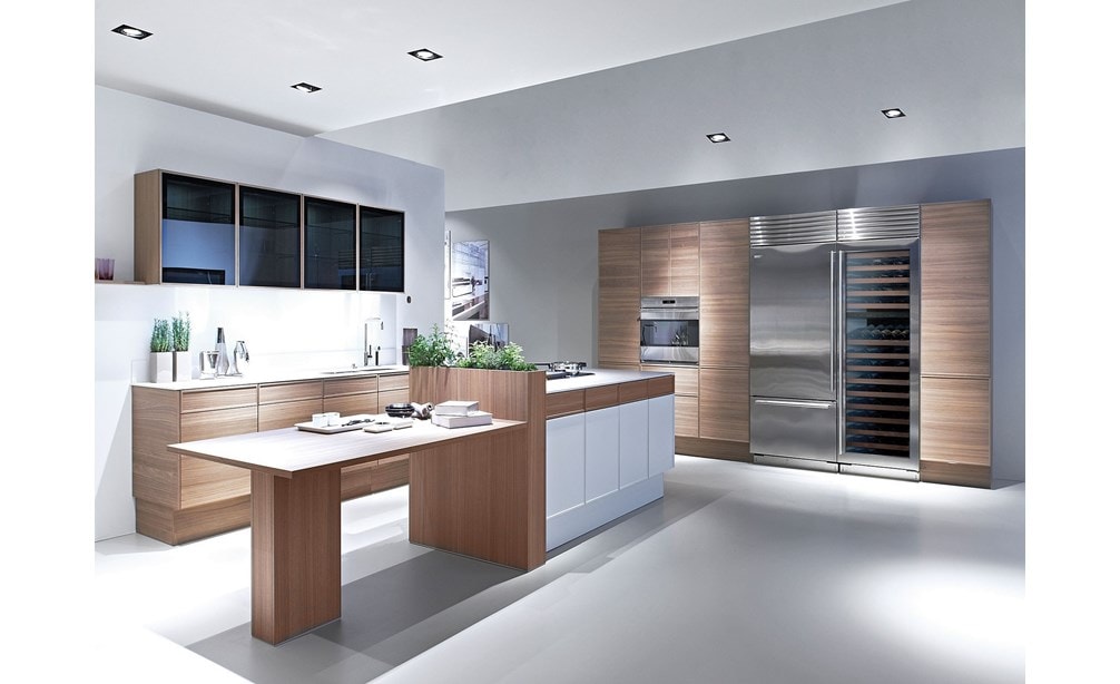 Sub-Zero 36" Classic Over Under Refrigerator Freezer (BI-36U/S) with Wolf 30" E Series Transitional Classic Single Oven (SO30TE/S/TH)