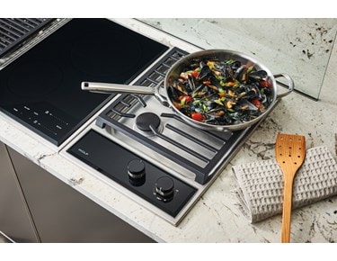 Wolf 15" Transitional Framed Gas Cooktop (CG152TF/S)