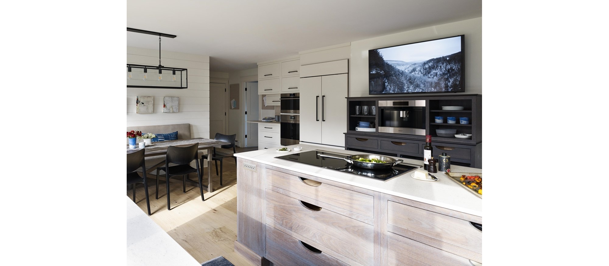 Wolf 36" Transitional Induction Cooktop (CI365T/S)