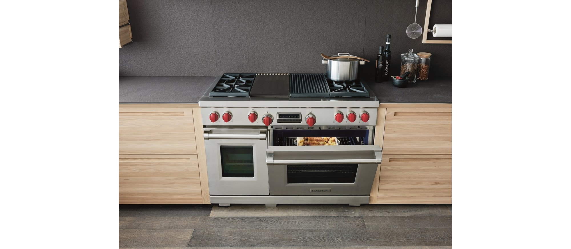 The Wolf 48" Dual Fuel Range 4 Burner Infrared Charbroiler Griddle