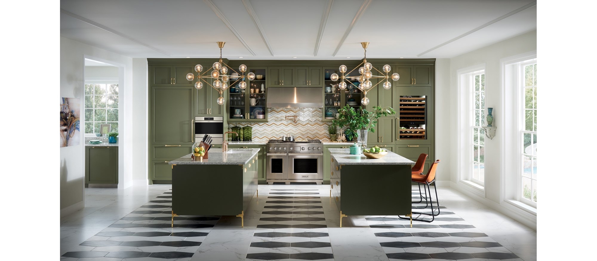 Wolf 48" Dual Fuel Range 6 Burners Infrared Charbroiler (DF48650C)