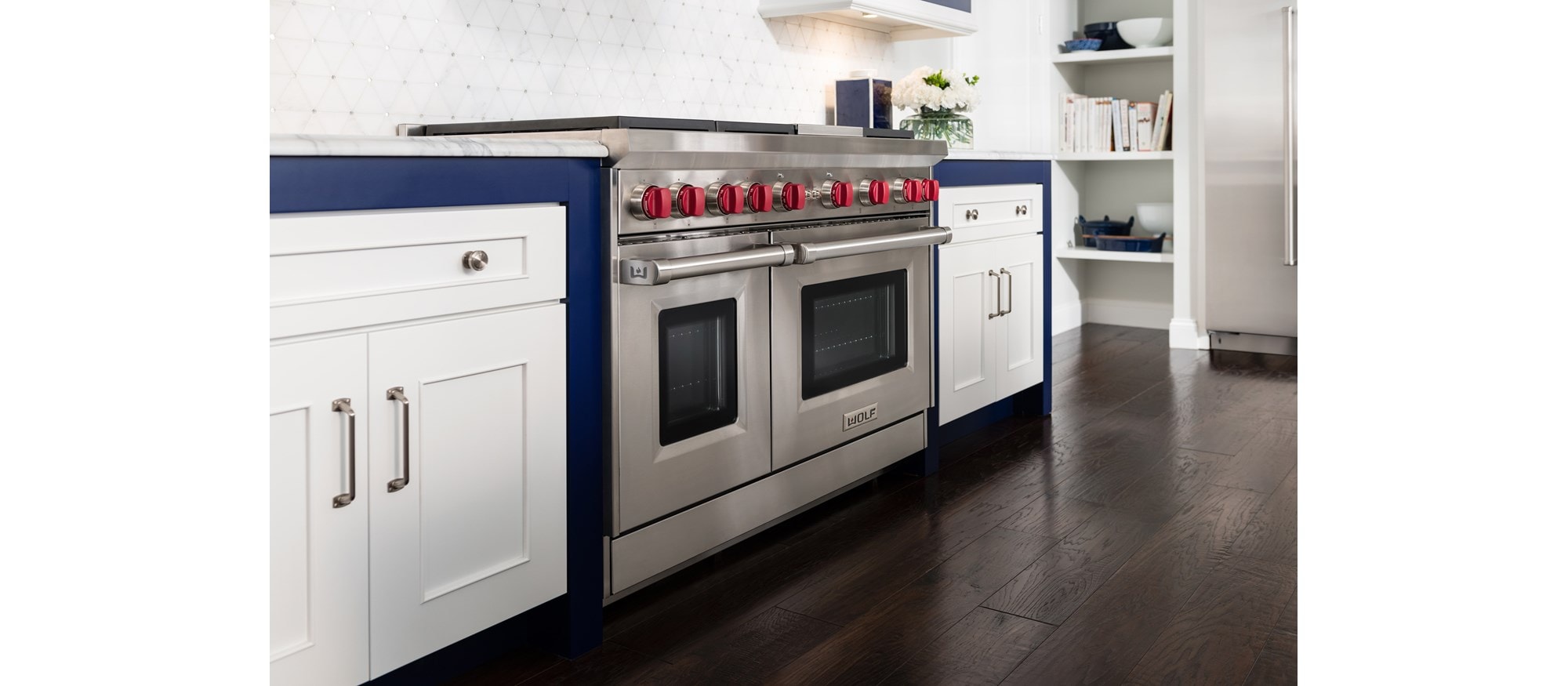 48" Gas Range - 6 Burners and Infrared Charbroiler (GR486C) Wolf Rangetop