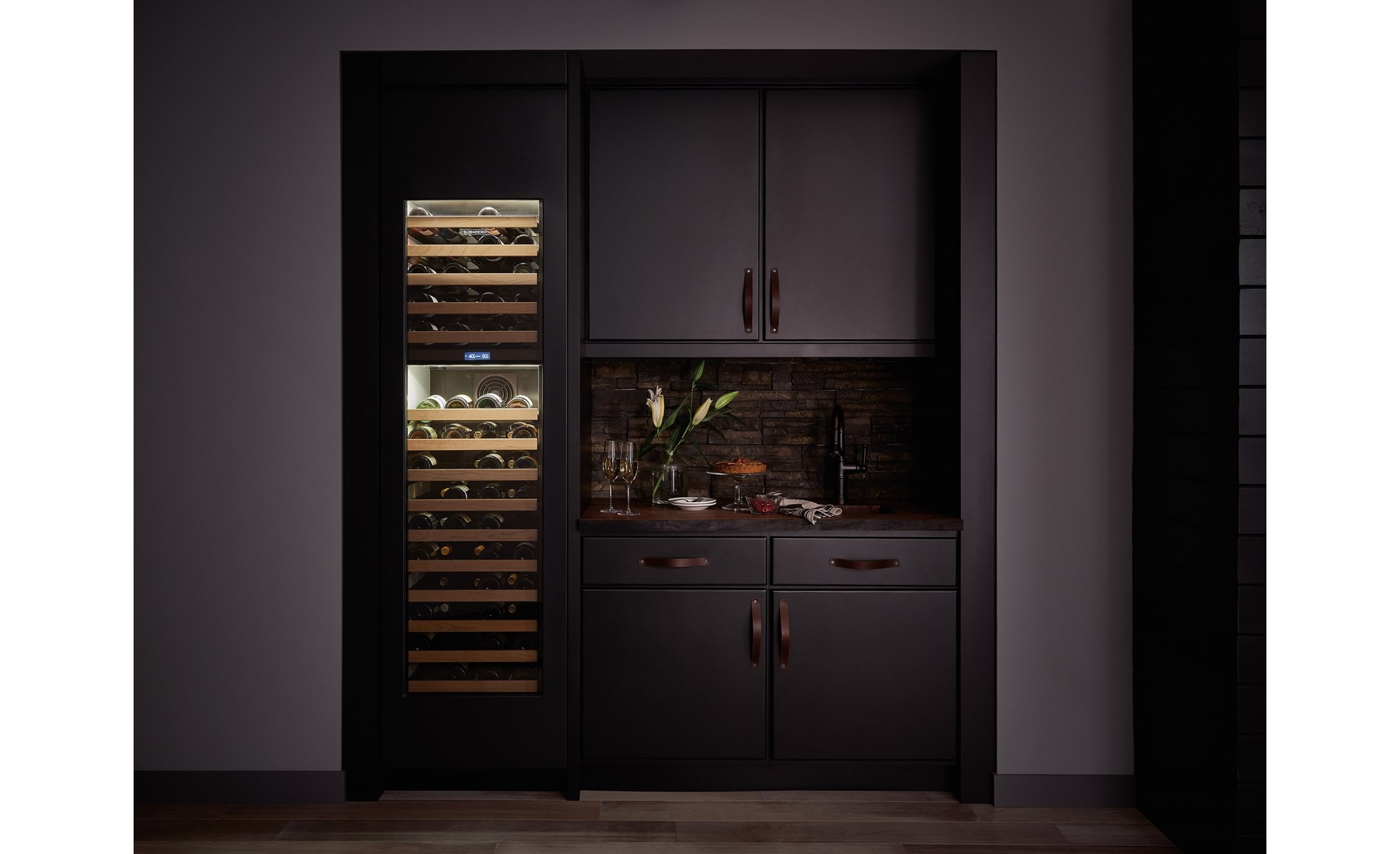 Fridge Freezer Sub Zero Dual Zone Wine Fridge Usf-33D 26 Bottles