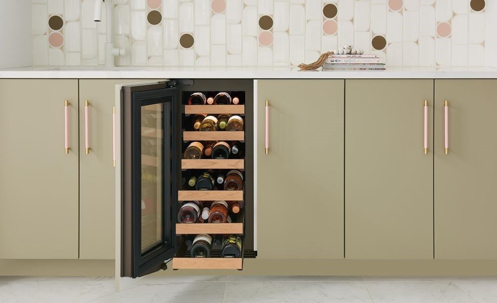 Frontal view of Sub-Zero 15" Designer Undercounter Wine Storage - Panel Ready (DEU1550W) with wine racks extended at increasing lengths from top to bottom