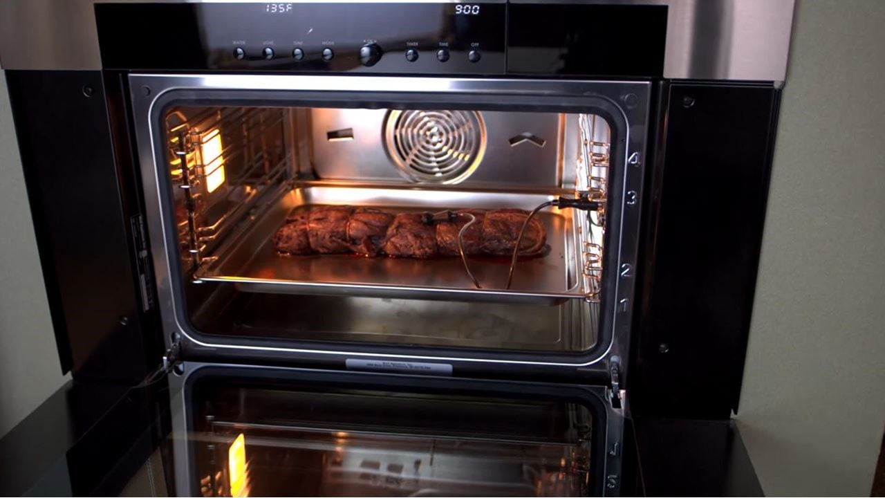 Wolf Convection Steam Oven Roast with precision