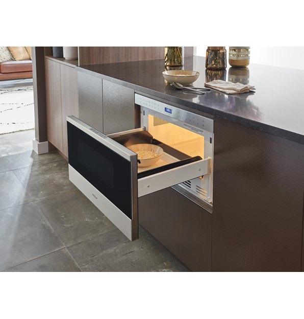 Wolf 24" Transitional Drawer Microwave (MD24TE/S)