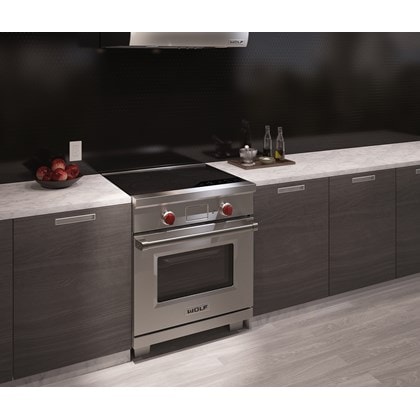Wolf 30" Professional Induction Range (IR304PE/S/PH)