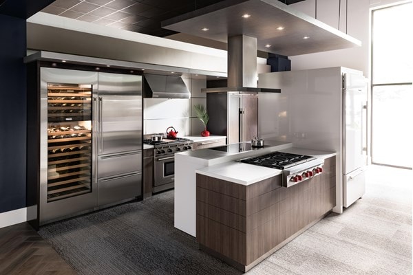 The Living Kitchens offrent un espace dédié pour comparer nos produits, explorer les options et faire des achats.