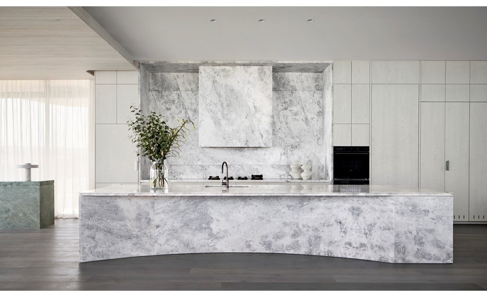 Horizon Flinders by Miriam Fanning