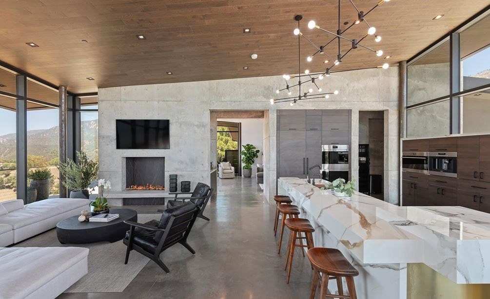 Sub-Zero, Wolf, and Cove Kitchen Design Contest Finalist, Shannon Vernon of Vernon Construction from Santa Barbara, CA, USA