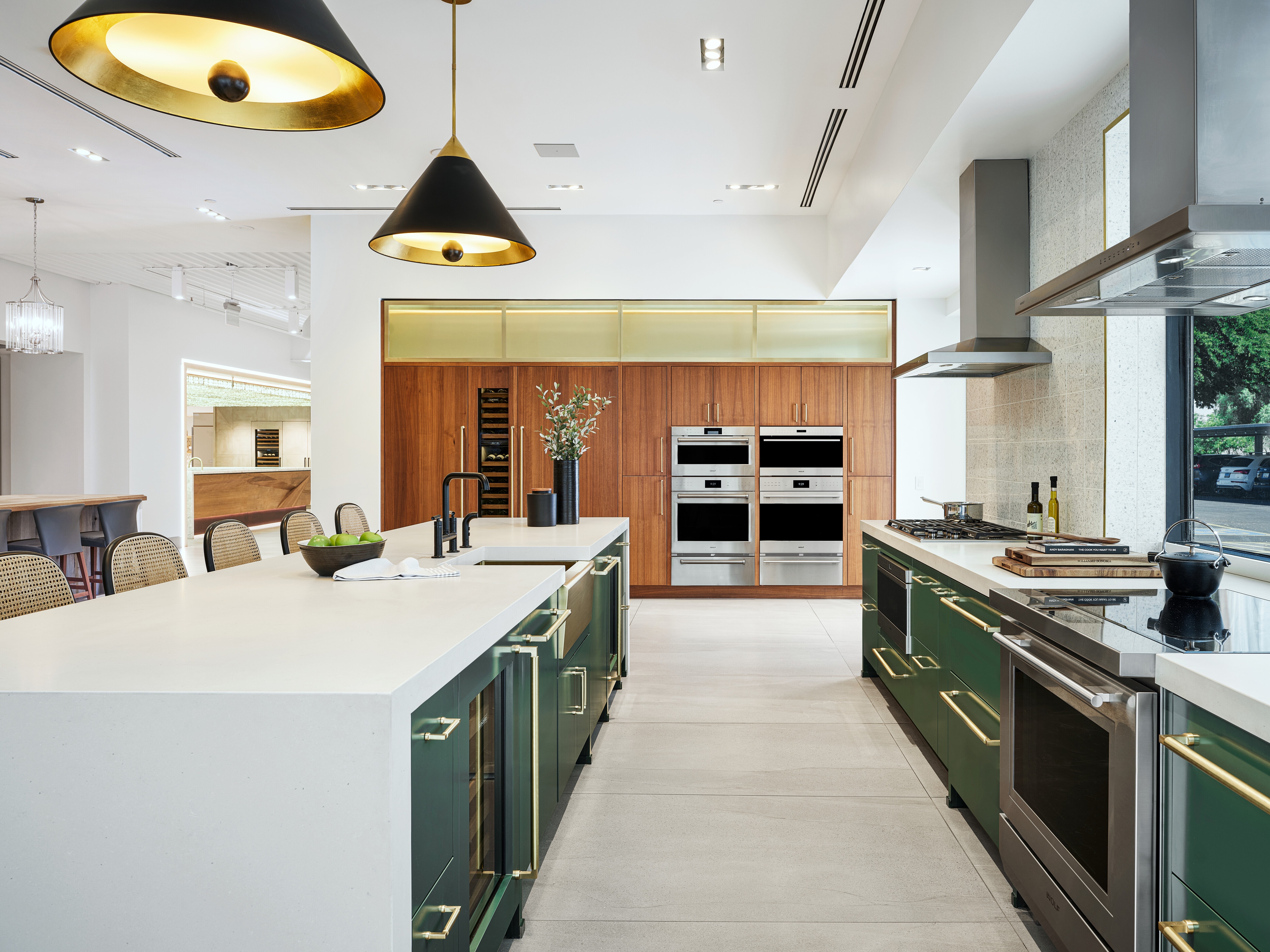 See a wide variety of kitchen settings displayed in a variety of styles at the Sub-Zero, Wolf and Cove Showroom in Scottsdale, Arizona