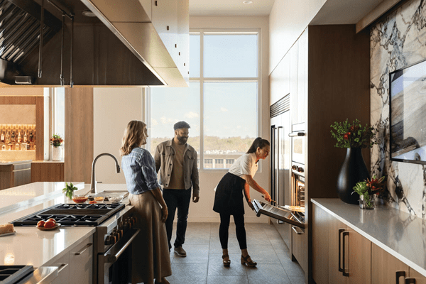 Chef-led demonstrations provide opportunity to ask questions of the experts who use our appliances every day.