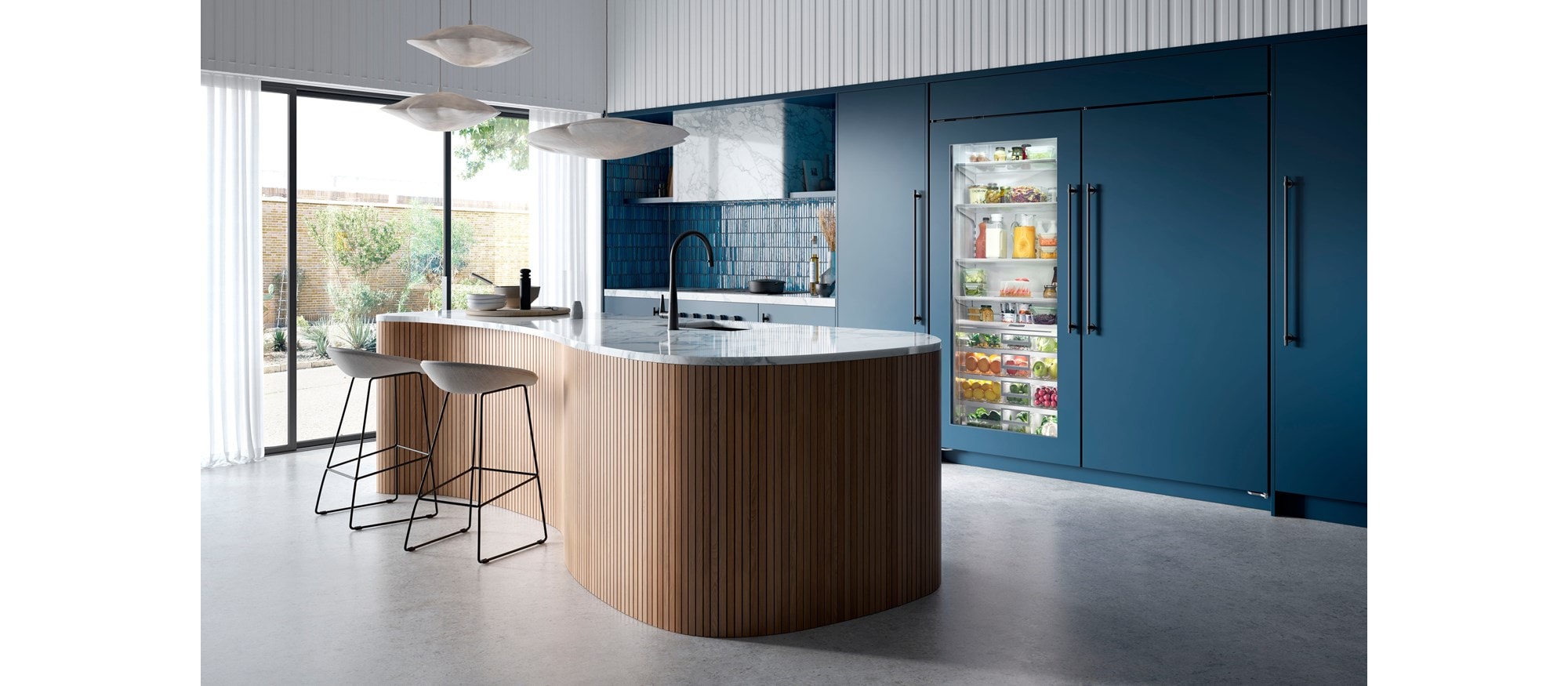 Réfrigérateur Sub-Zero 36 po Classic avec porte vitrée - Prêt à l'installation d'un panneau (CL3650RG/O)