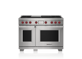 Wolf Cuisinière mixte de 48 po — 4 brûleurs, grilloir à infrarouge et plaque de cuisson à infrarouge DF48450CG/S/P