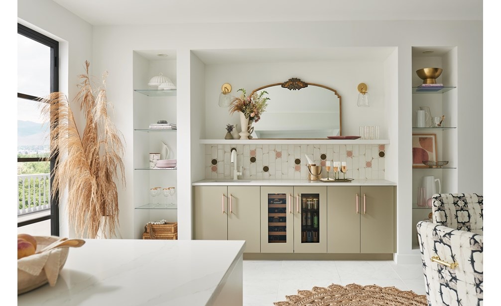 Sub-Zero 15" Designer Undercounter Beverage Center - Panel Ready