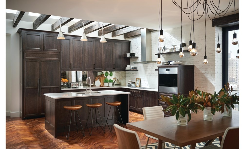 Four simple Wolf Série M 30 po de style contemporain en acier inoxydable (SO30CM/S) avec hotte murale Wolf 36 po pour surface de cuisson - Verre (VW36G)