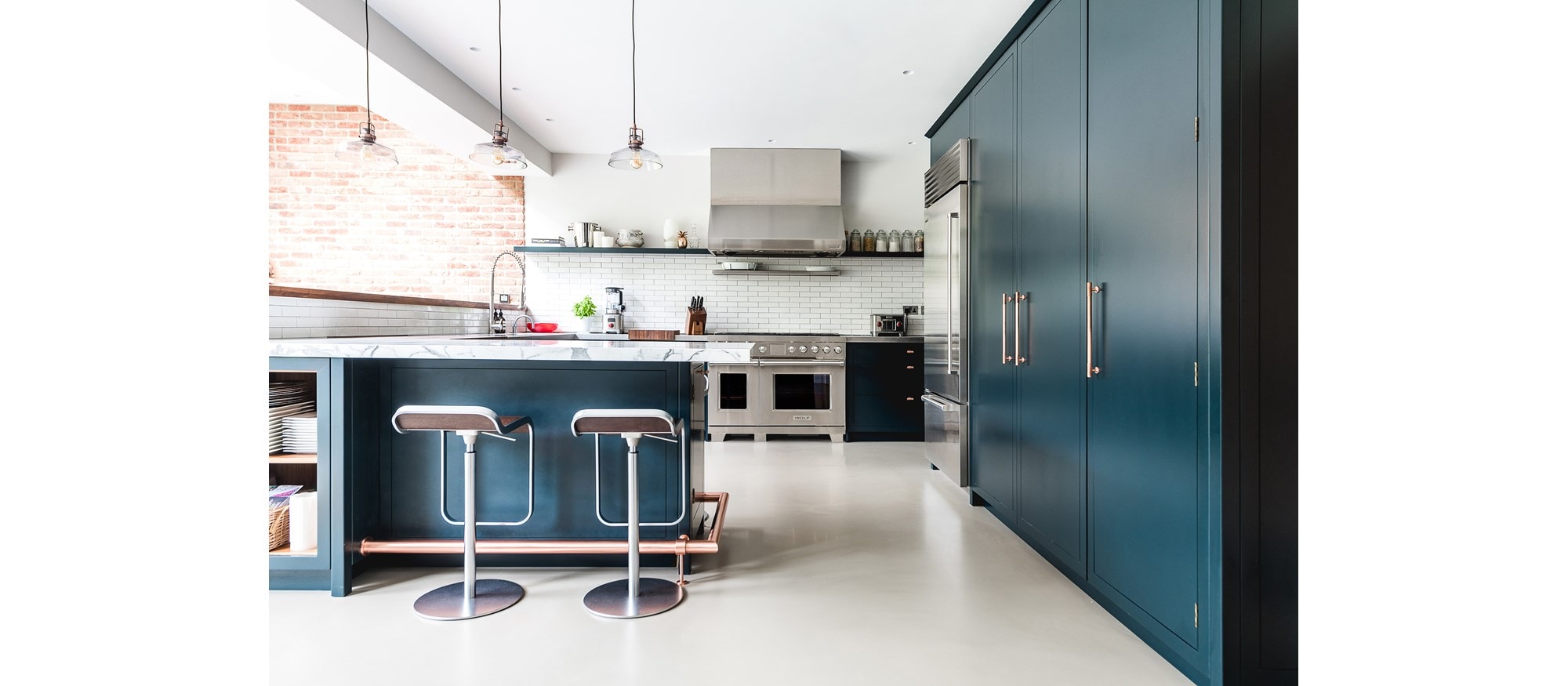 Cuisinière mixte Wolf 48 po à 8 brûleurs (DF48850)