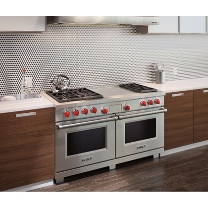 Wolf 60" Dual Fuel Range 6 Burner French Top (DF606F) 