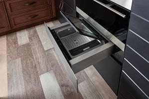 Découvrez tous les tiroirs de scellement sous vide Wolf dans des cuisines primées de tous les styles et de toutes les tailles.