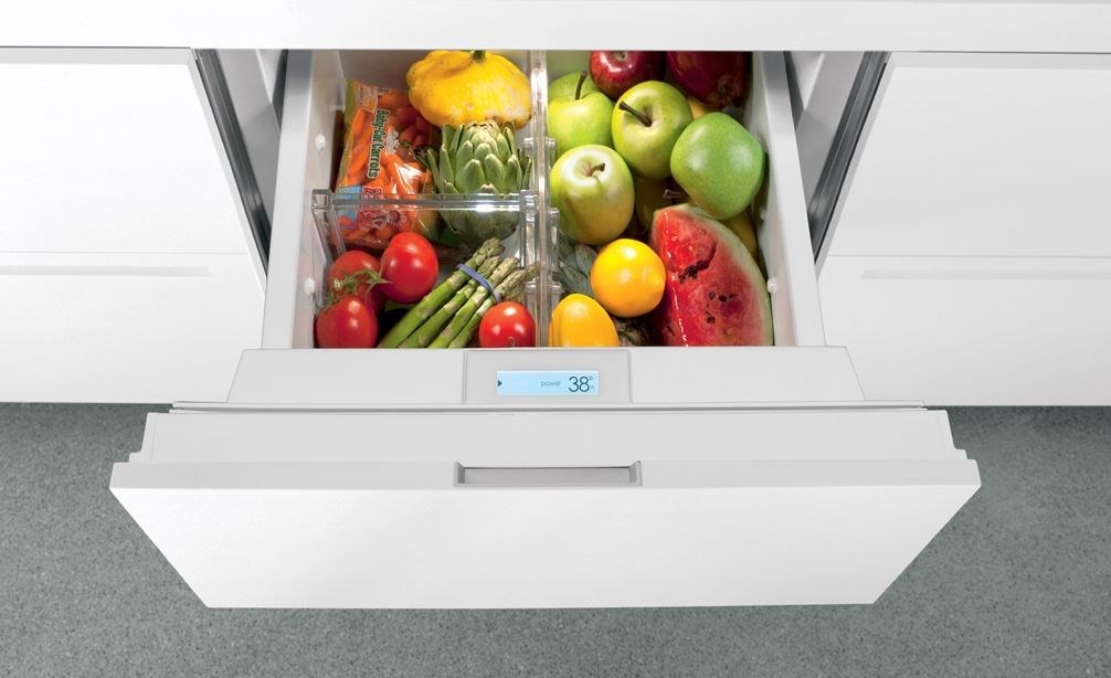 Les tiroirs de réfrigération Sub-Zero 24 po prêts à l'installation d'un panneau (ID-24R) sont équipées de la technologie à écran tactile pour réguler avec précision les températures dans n'importe quelle pièce.