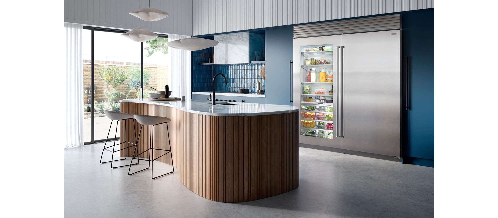  Réfrigérateur Sub-Zero 36 po Classic avec porte vitrée (CL3650RG/S)