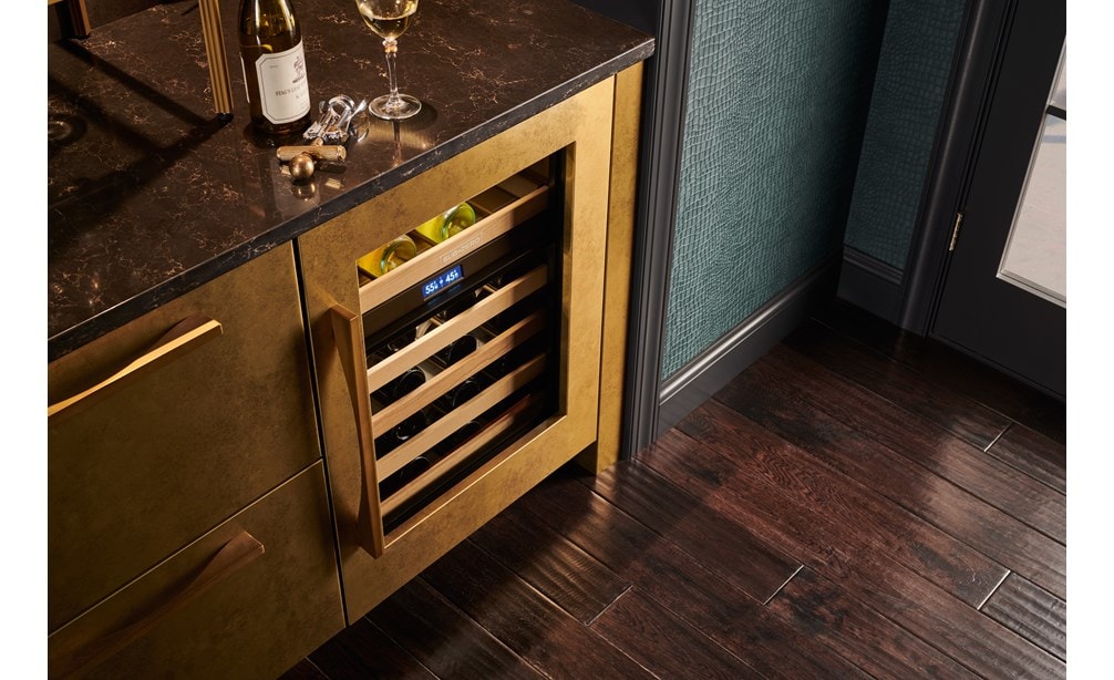 Refroidisseur à vin sous le comptoir Sub-Zero 24 po Designer (DEU2450W)