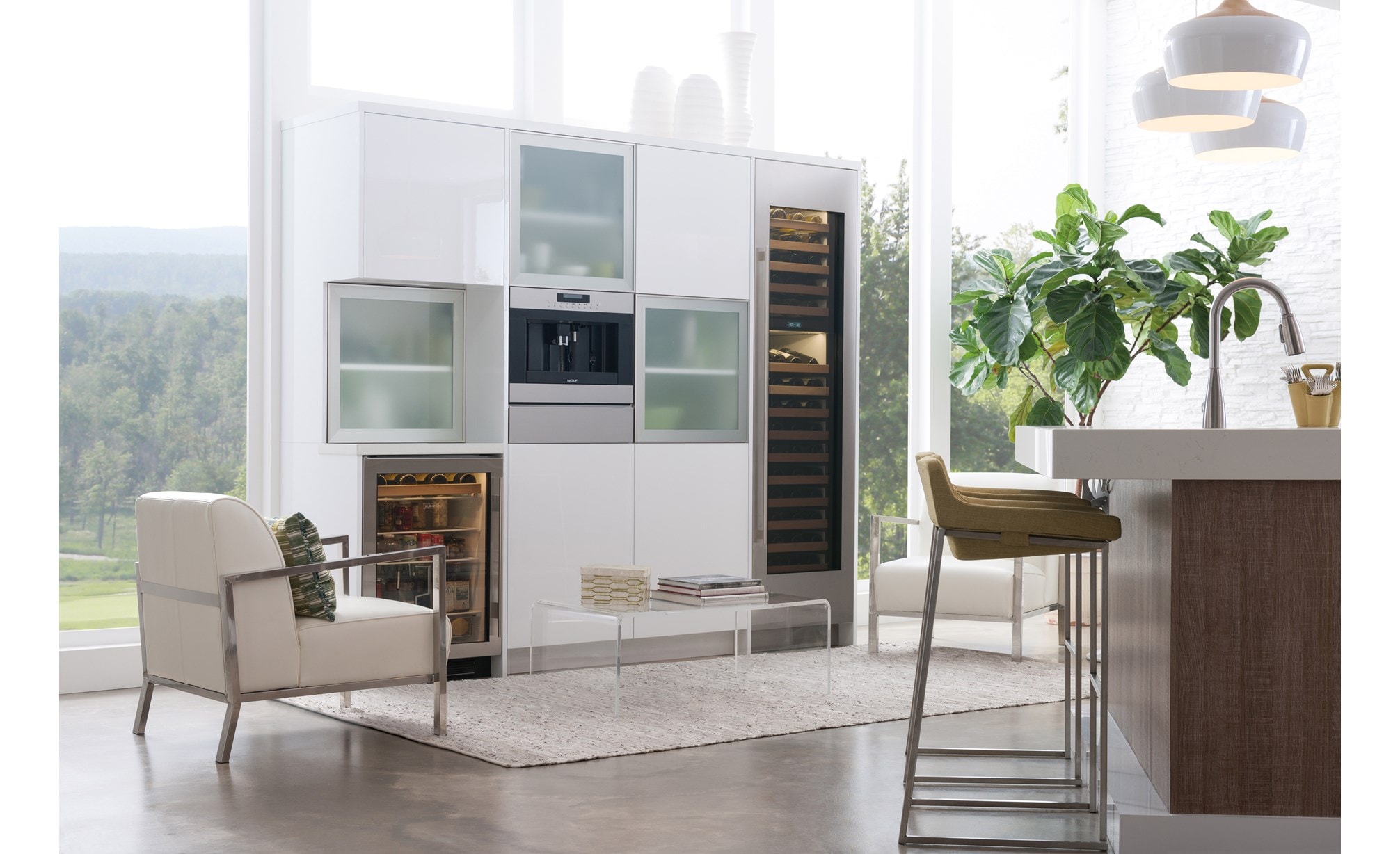 Sub-Zero 24" Wine Storage (IW-24) shown with Sub-Zero 24" Undercounter Beverage Center (UC-24BG/S) 