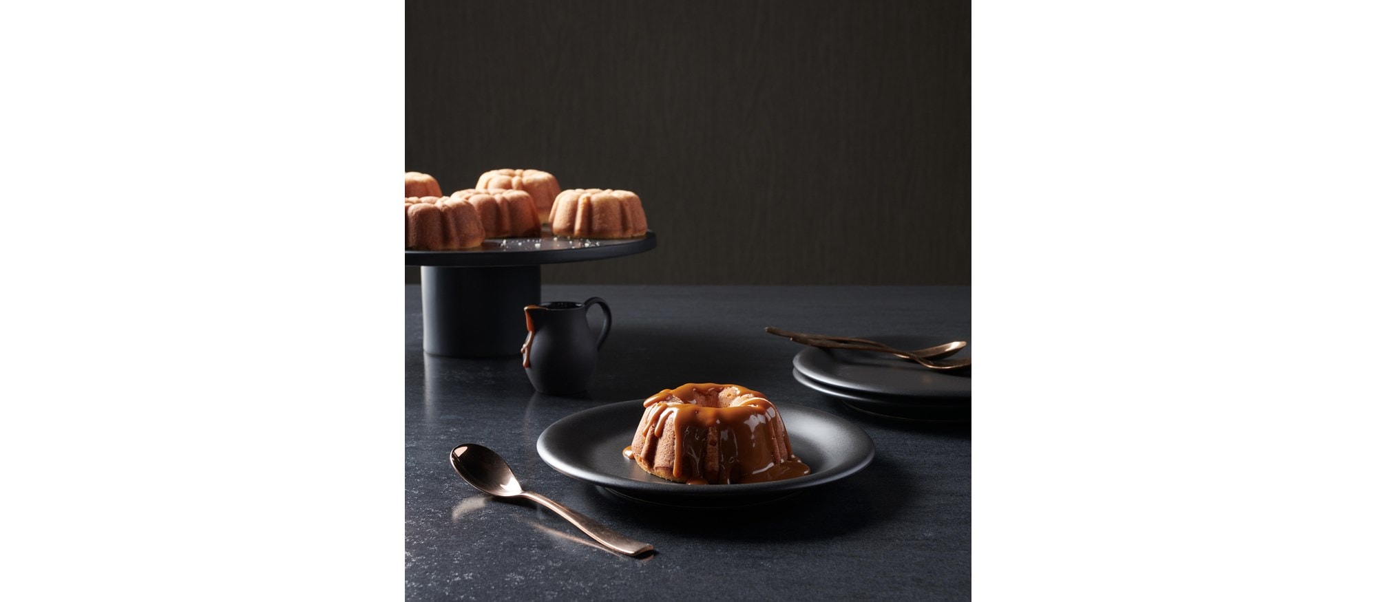 Gâteaux bundt miniatures au caramel salé