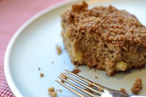 Apple Crumb Coffee Cake