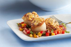 Gorgonzola Crusted Scallops with Mango and Sweet Onion Ratatouille