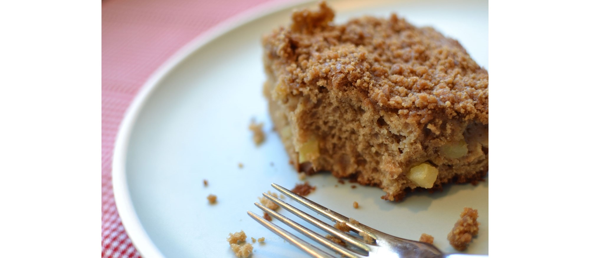 Apple coffee cake
