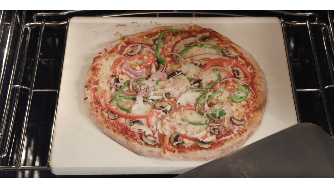 Wolf M Series Oven - Bake Stone Mode