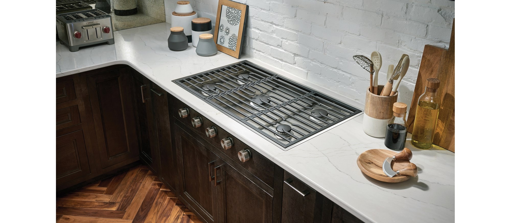 Surface de cuisson à gaz Wolf 36 po de style contemporain - 5 brûleurs (CG365C/S)