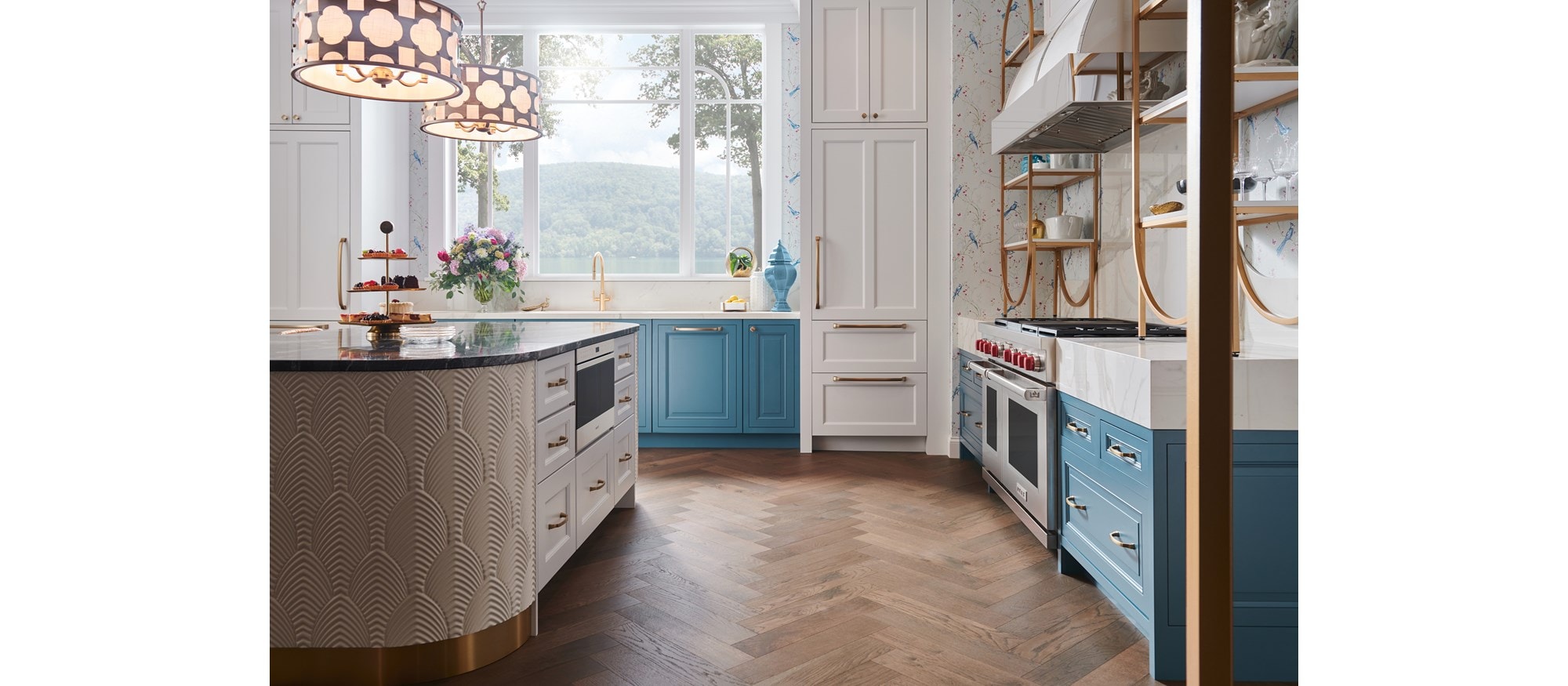 Four à micro-ondes à tiroir de style transitionnel Wolf 24 po (MD24TE/S)