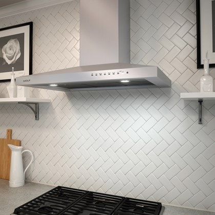 Hotte murale Wolf 36 po pour surface de cuisson - acier inoxydable (VW36S)