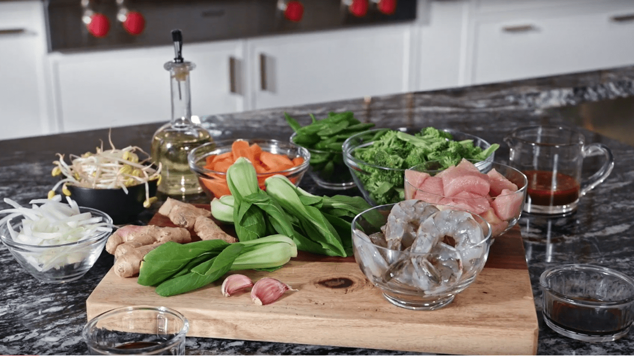 Wolf Sealed Burner Rangetop with Wok Burner - Stir Fry